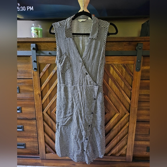 Anthropologie Dresses & Skirts - Anthropologie 11.1 Tylho Gingham Askew Midi Dress